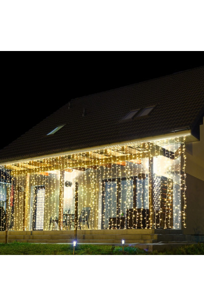 Уличная светодиодная гирлянда (теплый свет) Vegas Занавес 200 LED, 20 нитей, 2х2 м, 31V 55145 Уличная светодиодная гирлянда (теплый свет) Vegas Занавес 200 LED, 20 нитей, 2х2 м, 31V 55145