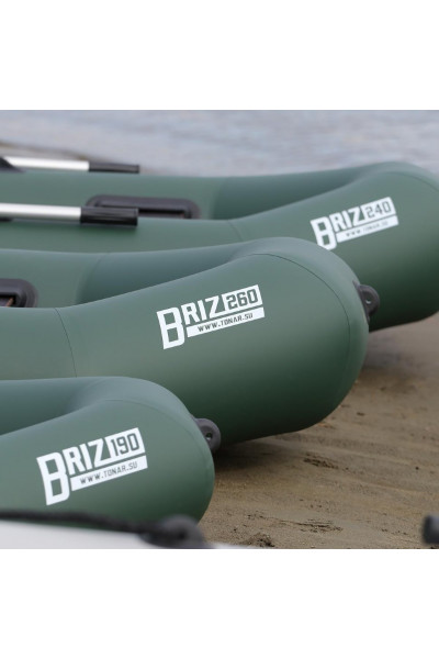 Лодка ПВХ Тонар Бриз 190 с гребками (зеленая) Лодка ПВХ Тонар Бриз 190 с гребками (зеленая)